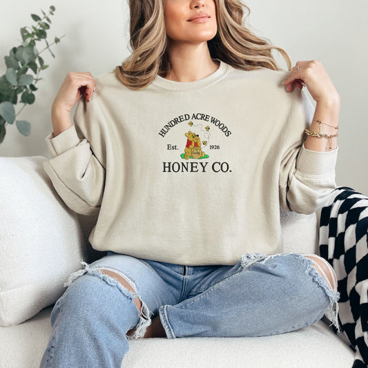 HoneyPooh Embroidery Sand Sweatshirt